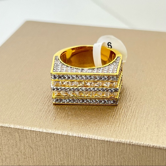 18K Gold Filled Mens High Quality Cubic Zirconia Ring Size 9,10 - Picture 10 of 10